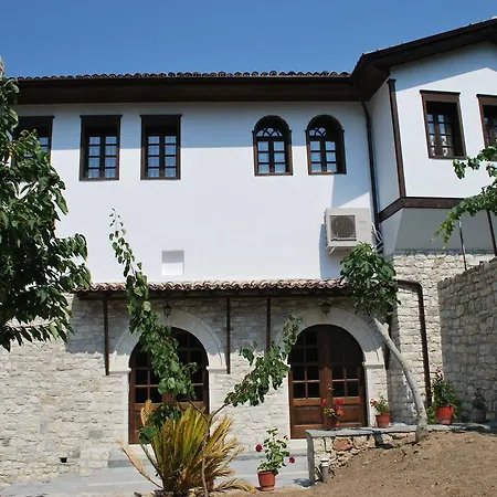 Boutique Muzaka Hotel 4*