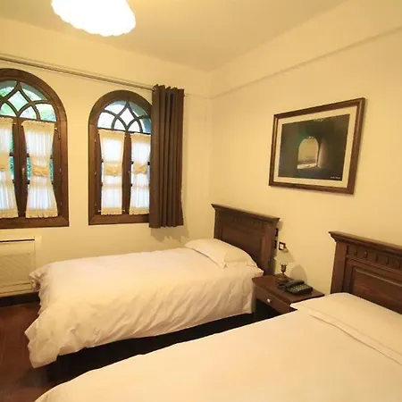 Boutique Muzaka Hotel Berat