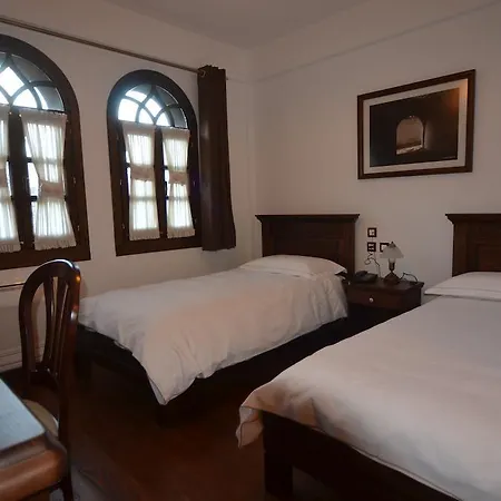 Boutique Muzaka Berat