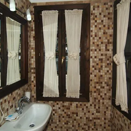 Boutique Muzaka Berat