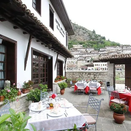 Boutique Muzaka Szálloda Berat