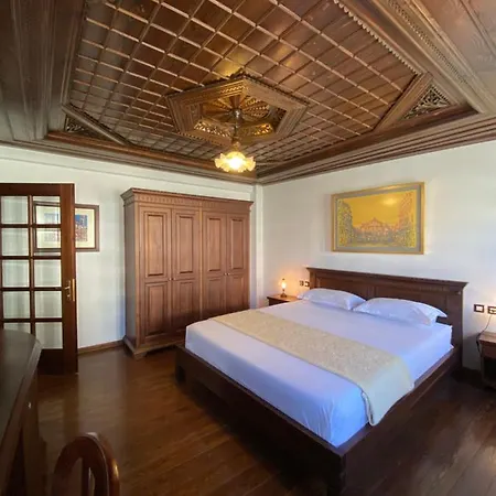 Boutique Muzaka Berat